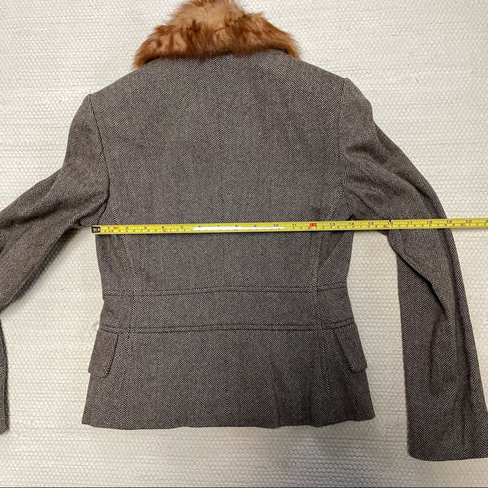 Banana Republic Brown Herringbone Blazer Jacket Removable Fur Collar Size 0P - Picture 7 of 10